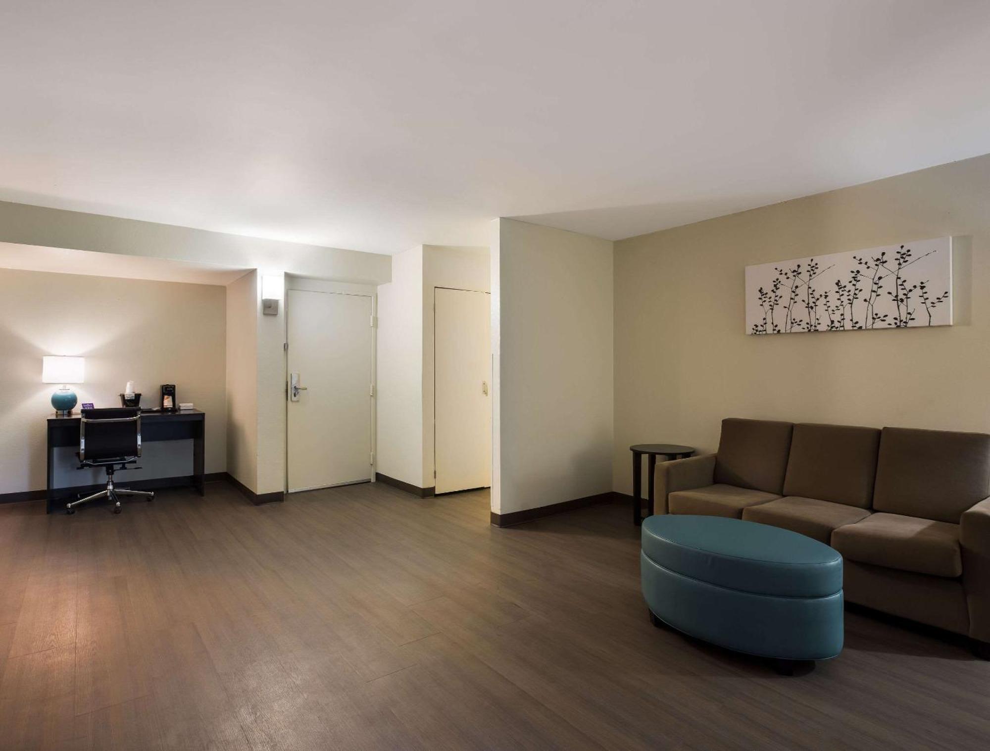 Sleep Inn Savannah Midtown Экстерьер фото